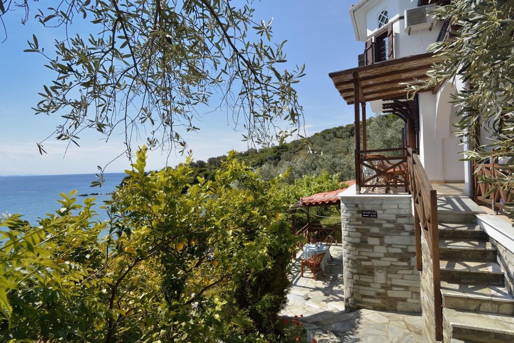 Diplomats' Holidays Χόρτο Εξωτερικό φωτογραφία